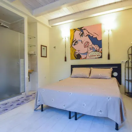 Awesome In With Kitchen Apartment