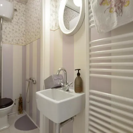 Awesome In With Kitchen Apartment