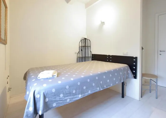 아파트 3 Bedroom Stunning In 마사