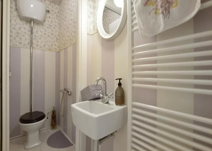 3 Bedroom Stunning In 아파트