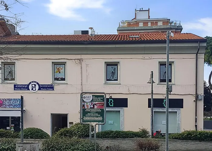 3 Bedroom Stunning In 아파트 마사